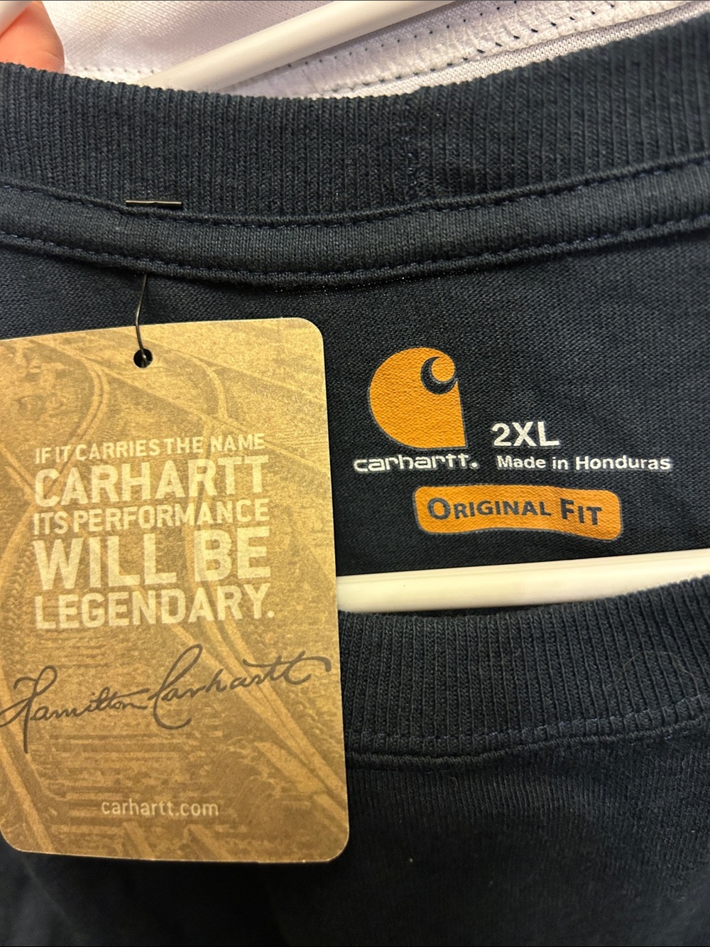 New!!! Carhartt Men’s Navy Short-Sleeve Pocket Tee 2XL - Picture 3 of 4